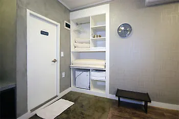 Crib49 Guest House Seoul Hotel