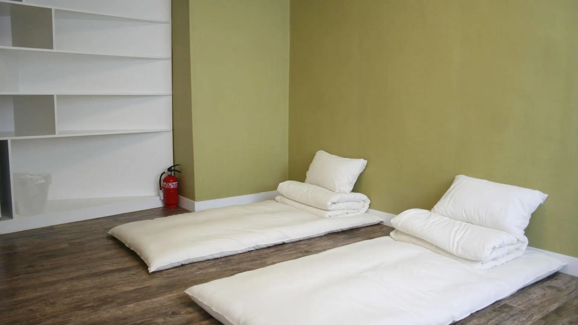 Crib49 Guest House Seoul Hotel